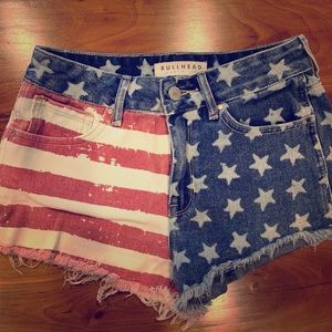 High-Rise Bullhead American flag shorts